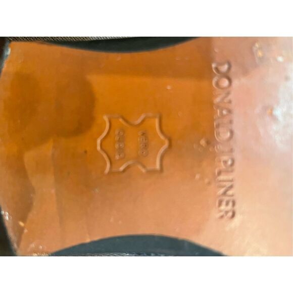 Donald Pliner Womens  Blue Snakeskin and Leather Ankle Boots - Picture 9 of 10